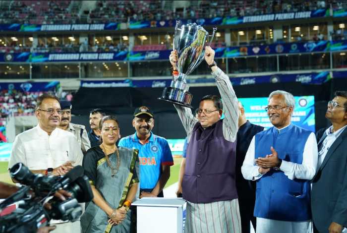 CM धामी ने उत्तराखण्ड प्रिमियर लीग का शुभारम्भ किया, ट्रॉफी का अनावरण कर प्रतिभागी खिलाडियों को शुभकामनाएं दी ….